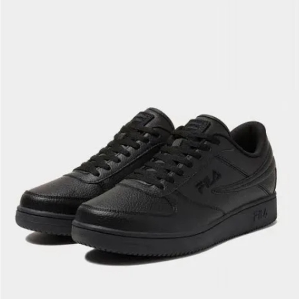 FILA Men's A-low All-Black Sneakers